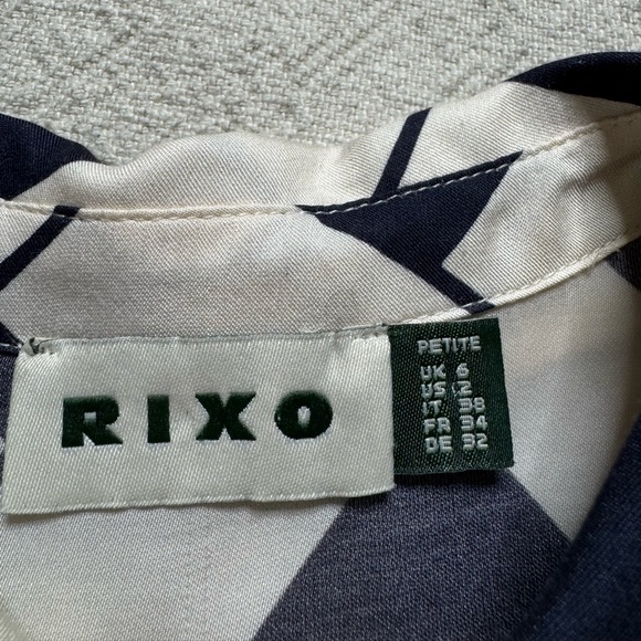 RIXO Analise Printed Crepe Pleated Midi Shirt Dress 2 Petite - Picture 8 of 9